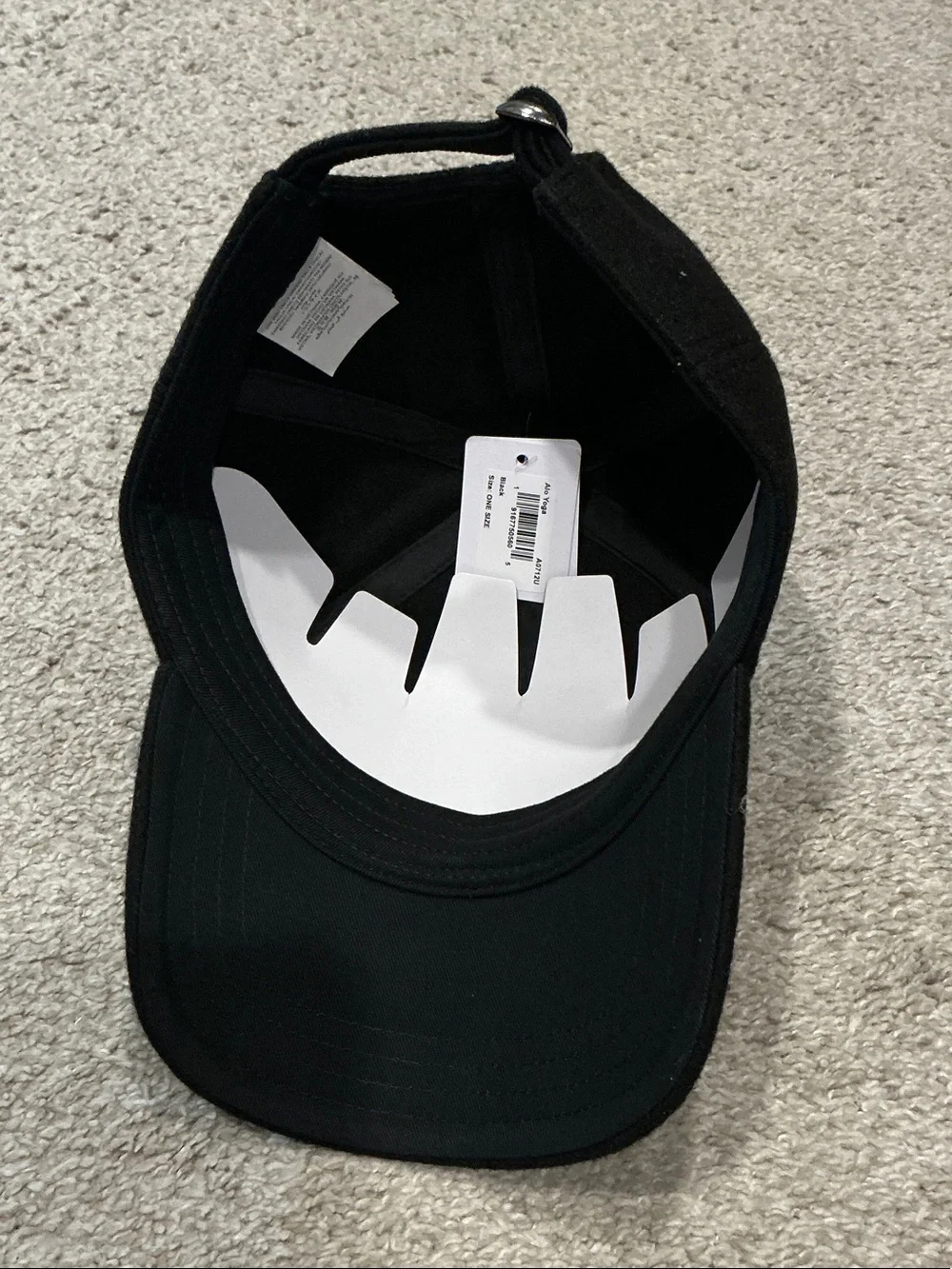 ALO Yoga Black Prestige Off-Duty Cap